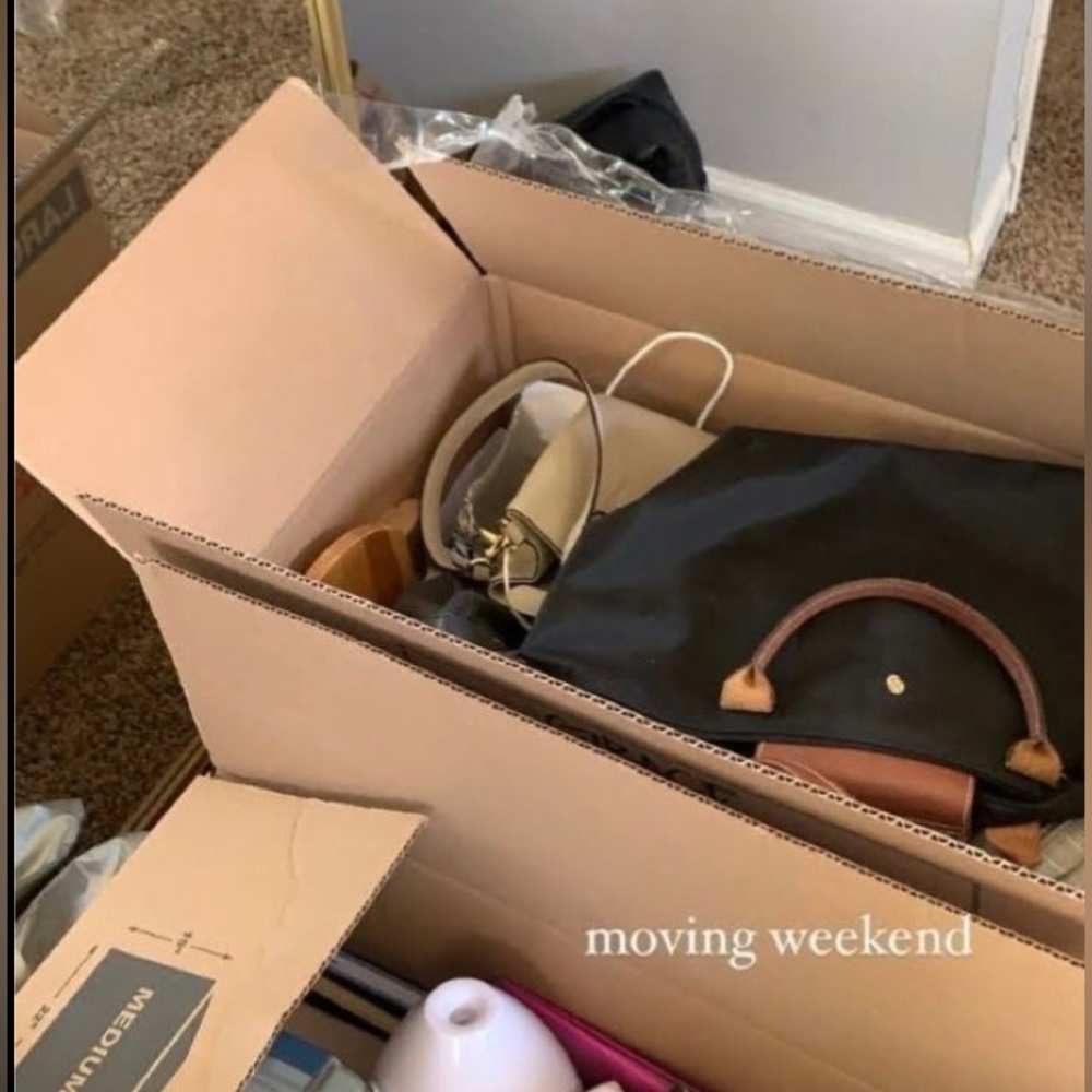 I’m Moving and everything Must Go! I can ship everything out ASAP 📦📦📦📦📦📦💖